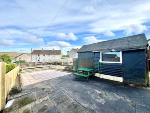 Photo 19- click for photo gallery